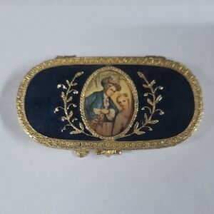 Estee Lauder Vintage Gold and Black Compact